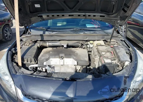 2014 Chevrolet Malibu 2Lt from USA, damaged, VIN 1G11E5SL1EF179401